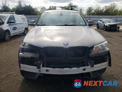 Piąte zdjęcie samochodu w środku: 2012 BMW X3 XDRIVE28I VIN:5UXWX5C5XCL722040 - miniatura