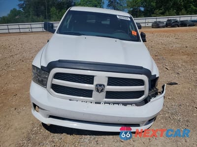Piąte zdjęcie samochodu w środku: 2016 RAM 1500 ST VIN:1C6RR7FT8GS140472 - miniatura