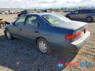 Drugie zdjęcie samochodu z przodu: 2000 TOYOTA CAMRY CE VIN:4T1BG22KXYU743120 - miniatura