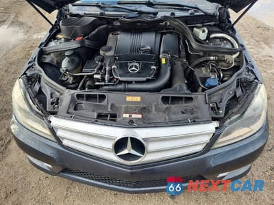 Zdjęcie 11 z 11 samochodu: 2013 MERCEDES-BENZ C 250 VIN:WDDGJ4HB9DG059818 - miniatura