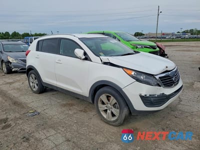 Czwarte zdjęcie samochodu z boku: 2012 KIA SPORTAGE LX VIN:KNDPB3A29C7331617 - miniatura