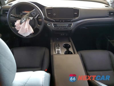 Zdjęcie 8 z 12 samochodu: 2025 HONDA RIDGELINE RTL VIN:5FPYK3F55SB035615 - miniatura