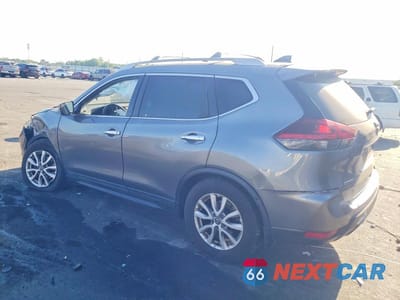 Drugie zdjęcie samochodu z przodu: 2020 NISSAN ROGUE S VIN:5N1AT2MT6LC777163 - miniatura