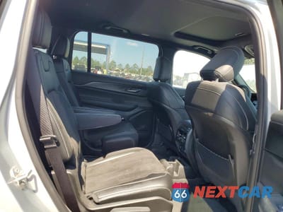 Zdjęcie 11 z 13 samochodu: 2023 JEEP GRAND CHEROKEE L LAREDO VIN:1C4RJKAG0P8842070 - miniatura
