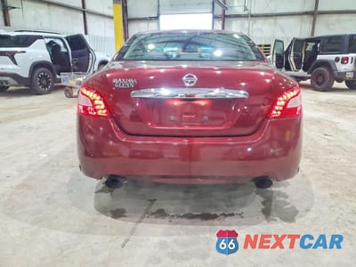 Zdjęcie 6 z 12 samochodu: 2010 NISSAN MAXIMA 3.5 S VIN:1N4AA5AP3AC829371 - miniatura