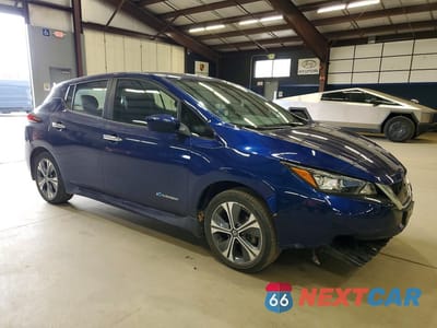 Czwarte zdjęcie samochodu z boku: 2019 NISSAN LEAF SV PLUS VIN:1N4BZ1CP9KC313617 - miniatura