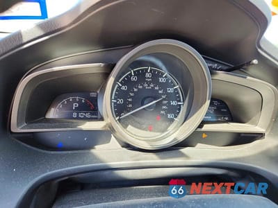 Zdjęcie 9 z 12 samochodu: 2018 MAZDA 3 TOURING VIN:3MZBN1V30JM254645 - miniatura