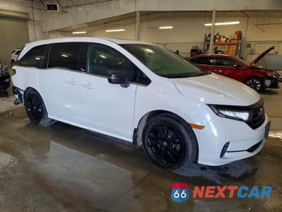 Czwarte zdjęcie samochodu z boku: 2024 HONDA ODYSSEY SPORT VIN:5FNRL6H75RB069316 - miniatura
