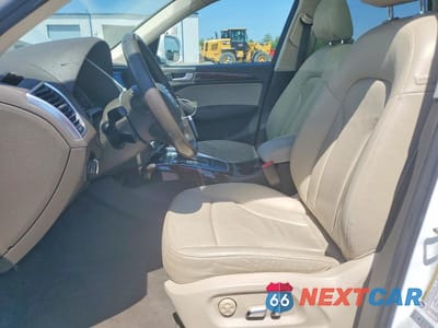 Zdjęcie 7 z 13 samochodu: 2013 AUDI Q5 PREMIUM PLUS VIN:WA1LFAFP2DA052536 - miniatura