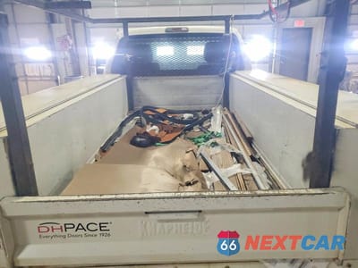 Zdjęcie 10 z 11 samochodu: 2015 FORD F250 SUPER DUTY UTILITY / SERVICE TRUCK VIN:1FDBF2A68FEC47733 - miniatura