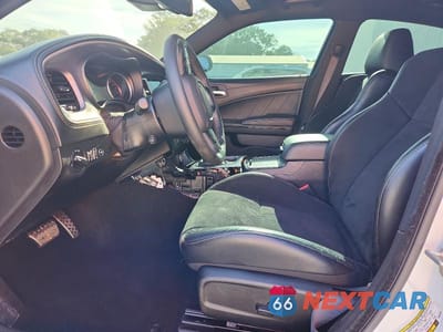 Zdjęcie 7 z 12 samochodu: 2023 DODGE CHARGER SCAT PACK VIN:2C3CDXGJ1PH554683 - miniatura