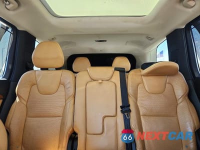 Zdjęcie 10 z 13 samochodu: 2016 VOLVO XC90 T6 VIN:YV4A22PLXG1023295 - miniatura