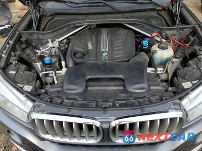 Zdjęcie 12 z 14 samochodu: 2018 BMW X5 XDRIVE35D VIN:5UXKS4C51J0Z89623 - miniatura