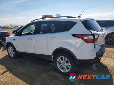 Drugie zdjęcie samochodu z przodu: 2018 FORD ESCAPE SE VIN:1FMCU9GD4JUB84766 - miniatura