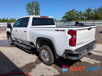 Trzecie zdjęcie samochodu z tyłu: 2025 CHEVROLET SILVERADO K2500 HEAVY DUTY LT VIN:1GC1KNEY2SF330863 - miniatura