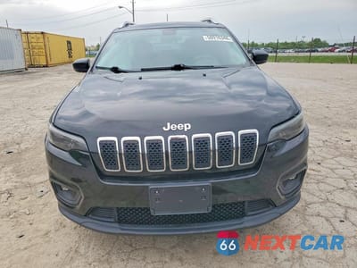 Piąte zdjęcie samochodu w środku: 2019 JEEP CHEROKEE LATITUDE PLUS VIN:1C4PJMLB9KD398952 - miniatura