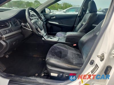 Zdjęcie 7 z 13 samochodu: 2014 TOYOTA CAMRY SE VIN:4T1BF1FK1EU839088 - miniatura