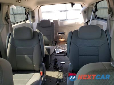 Zdjęcie 10 z 13 samochodu: 2010 DODGE GRAND CARAVAN SE VIN:2D4RN3D16AR446869 - miniatura