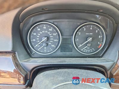 Zdjęcie 9 z 12 samochodu: 2011 BMW 328 XI SULEV VIN:WBAPK5G54BNN25010 - miniatura