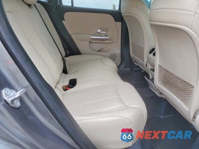 Zdjęcie 11 z 12 samochodu: 2021 MERCEDES-BENZ GLA 250 VIN:W1N4N4GB3MJ237785 - miniatura