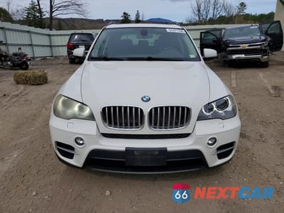 Piąte zdjęcie samochodu w środku: 2012 BMW X5 XDRIVE35D VIN:5UXZW0C51CL674379 - miniatura