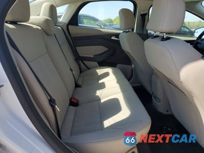 Zdjęcie 10 z 12 samochodu: 2017 FORD FOCUS SE VIN:1FADP3F24HL221138 - miniatura