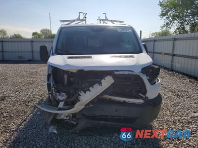 Piąte zdjęcie samochodu w środku: 2017 FORD TRANSIT T-150 VIN:1FTYE1ZM3HKB41211 - miniatura