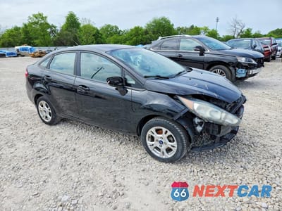 Czwarte zdjęcie samochodu z boku: 2016 FORD FIESTA SE VIN:3FADP4BJ5GM206468 - miniatura