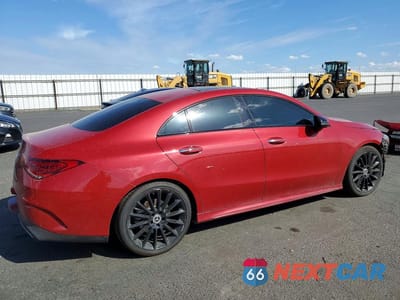 Trzecie zdjęcie samochodu z tyłu: 2021 MERCEDES-BENZ CLA 250 VIN:W1K5J4GB6MN185607 - miniatura