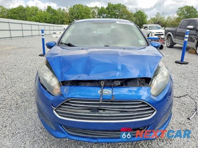 Piąte zdjęcie samochodu w środku: 2018 FORD FIESTA SE VIN:3FADP4BJ4JM126683 - miniatura