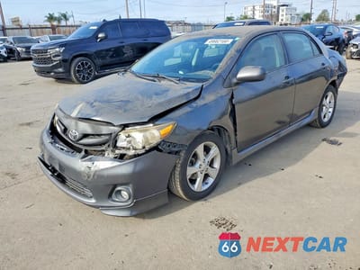 2013 TOYOTA COROLLA S 2T1BU4EE2DC073701 - główne zdjęcie licytacji z USA - miniatura