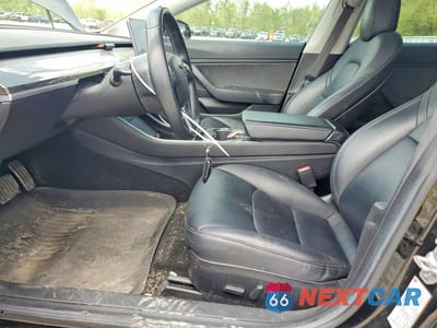 Zdjęcie 7 z 12 samochodu: 2018 TESLA MODEL 3 VIN:5YJ3E1EAXJF098379 - miniatura