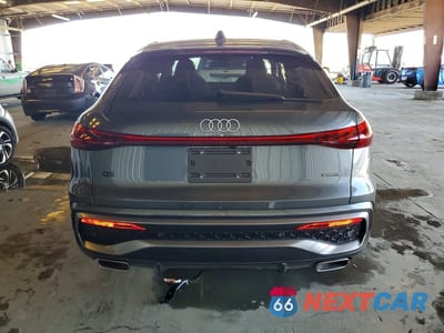 Zdjęcie 6 z 14 samochodu: 2025 AUDI Q5 SPORTBACK PREMIUM PLUS VIN:WA1EAAGU9S2098321 - miniatura