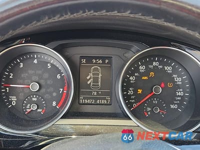 Zdjęcie 9 z 12 samochodu: 2017 VOLKSWAGEN JETTA SEL VIN:3VWL17AJ7HM222986 - miniatura