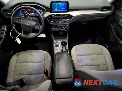 Zdjęcie 8 z 13 samochodu: 2022 FORD ESCAPE SE VIN:1FMCU9G60NUA58900 - miniatura