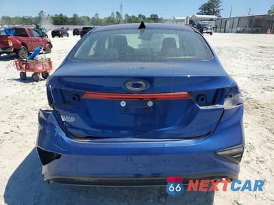 Zdjęcie 6 z 12 samochodu: 2021 KIA FORTE LXS VIN:3KPF24AD6ME392329 - miniatura