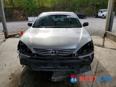 Piąte zdjęcie samochodu w środku: 2006 TOYOTA CAMRY STANDARD VIN:4T1BE32K26U738843 - miniatura