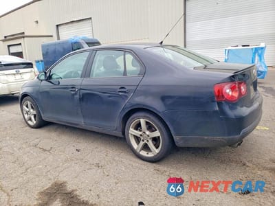 Drugie zdjęcie samochodu z przodu: 2009 VOLKSWAGEN JETTA S VIN:3VWJZ71K19M154288 - miniatura