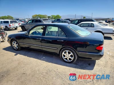Drugie zdjęcie samochodu z przodu: 2002 MERCEDES-BENZ E 320 VIN:WDBJF65J72B469924 - miniatura