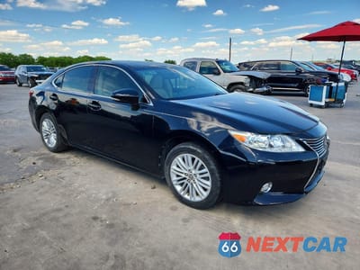 Czwarte zdjęcie samochodu z boku: 2014 LEXUS ES 350 BASE VIN:JTHBK1GG3E2118145 - miniatura