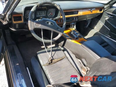 Zdjęcie 8 z 12 samochodu: 1989 JAGUAR XJS VIN:SAJNY5844KC161960 - miniatura