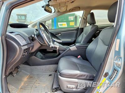 Zdjęcie 7 z 12 samochodu: 2012 TOYOTA PRIUS FIVE VIN:JTDKN3DU6C1515558 - miniatura