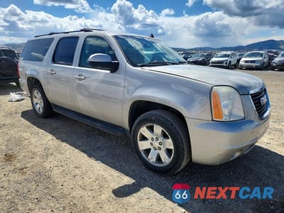 Czwarte zdjęcie samochodu z boku: 2007 GMC YUKON XL K1500 VIN:1GKFK16367J183697 - miniatura