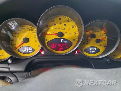 Zdjęcie 9 z 12 samochodu: 2012 PORSCHE 911 TURBO VIN:WP0AD2A99CS766738 - miniatura