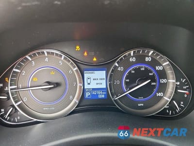 Zdjęcie 9 z 14 samochodu: 2019 INFINITI QX80 LUXE VIN:JN8AZ2NF9K9688408 - miniatura