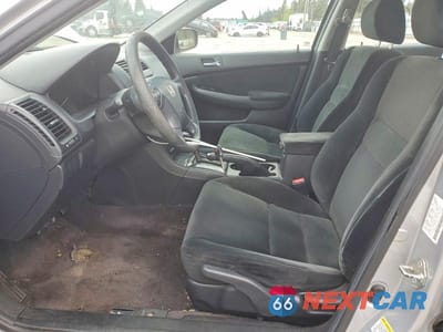 Zdjęcie 7 z 12 samochodu: 2006 HONDA ACCORD SE VIN:1HGCM56326A117664 - miniatura