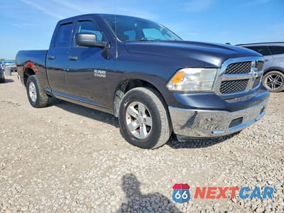 Czwarte zdjęcie samochodu z boku: 2018 RAM 1500 ST VIN:1C6RR6FGXJS304311 - miniatura