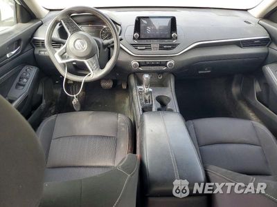 Zdjęcie 8 z 13 samochodu: 2019 NISSAN ALTIMA S VIN:1N4BL4BV6KC246462 - miniatura