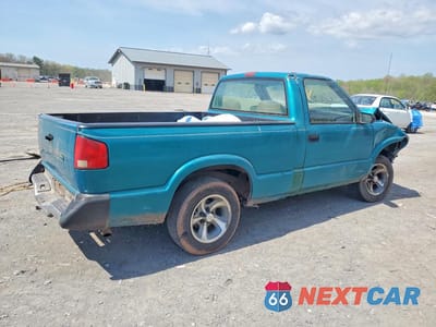 Trzecie zdjęcie samochodu z tyłu: 1995 CHEVROLET S TRUCK S10 VIN:1GCCS1445SK133869 - miniatura