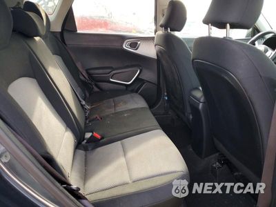 Zdjęcie 10 z 12 samochodu: 2020 KIA SOUL LX VIN:KNDJ23AU6L7104716 - miniatura